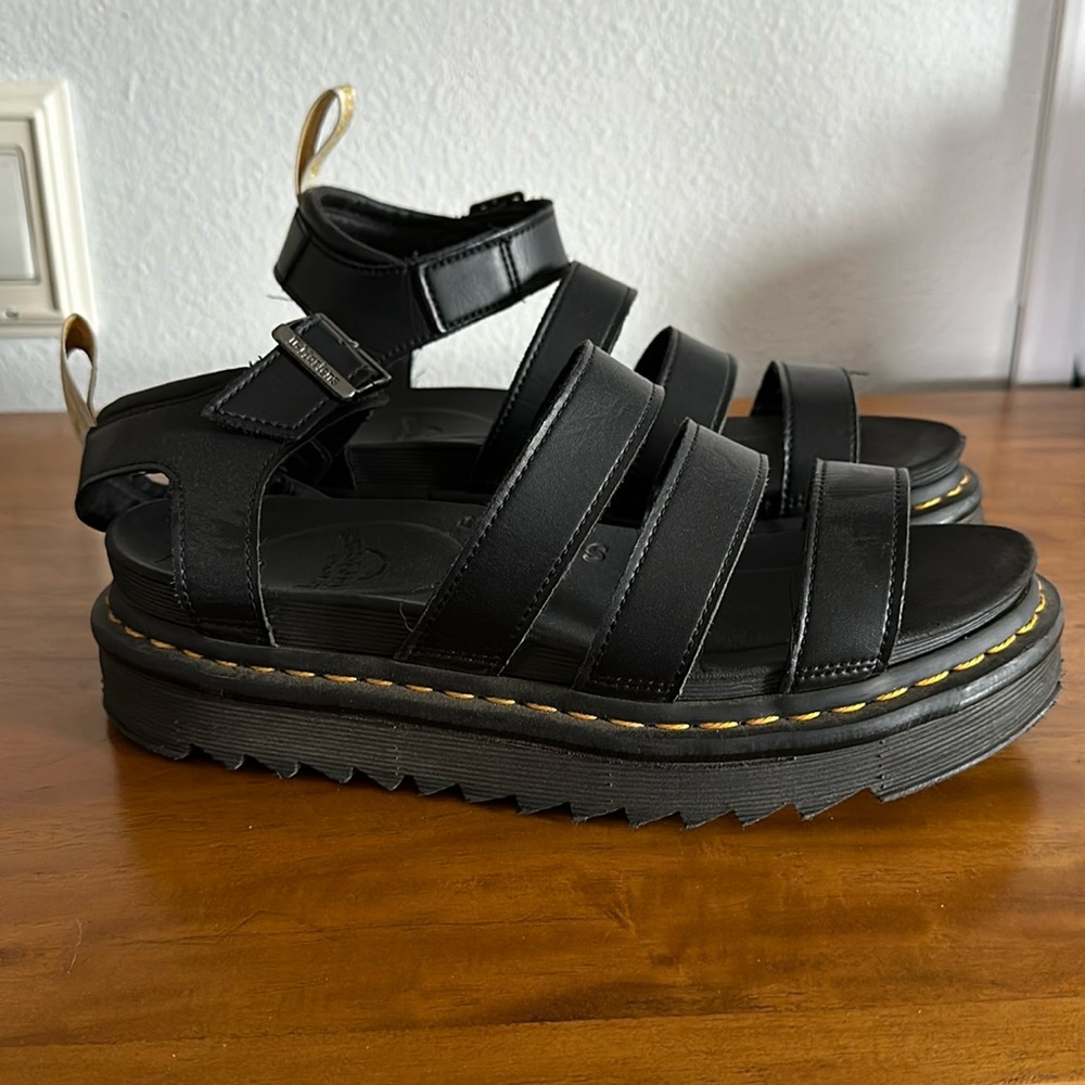 BLAIRE HYDRO DR MARTENS SANDALS